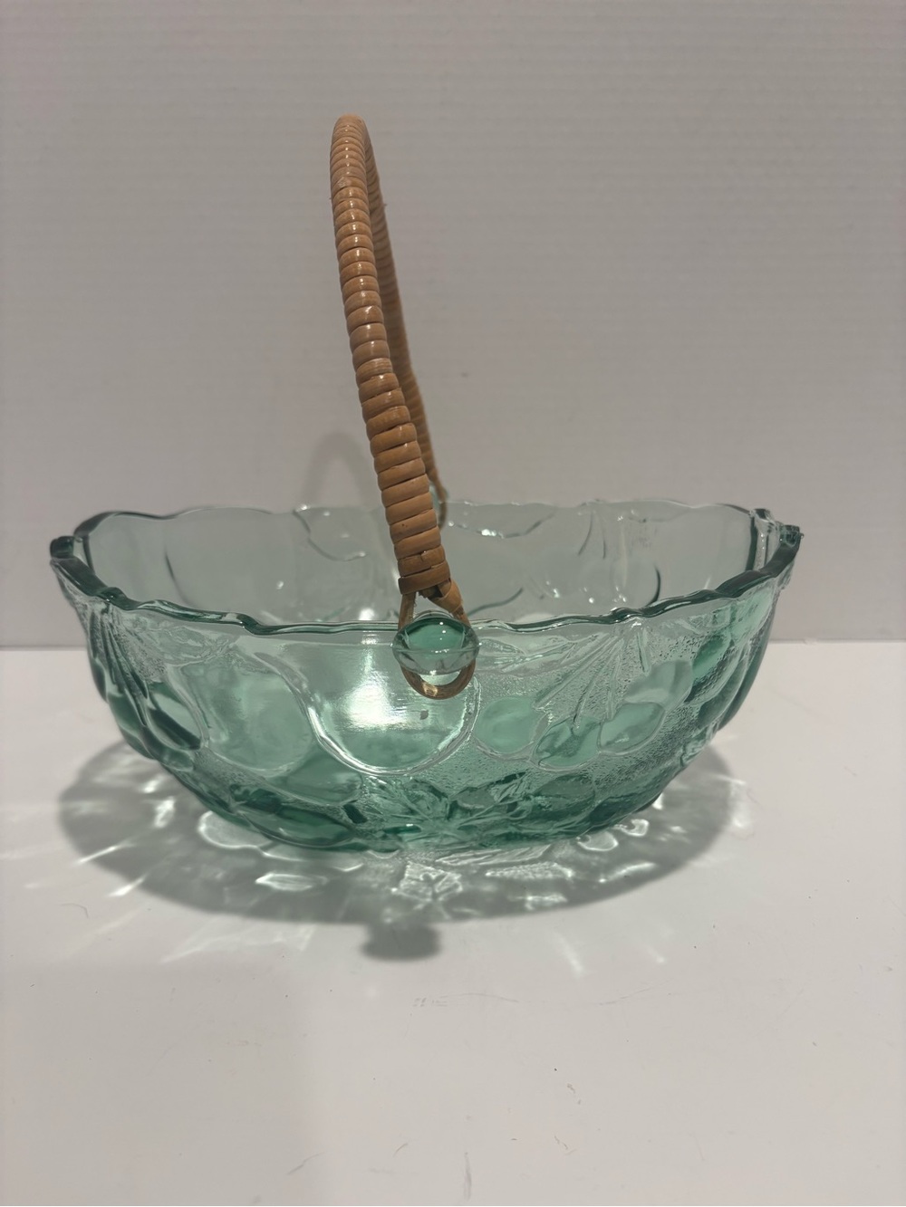 Libbey Seafoam Green Textured Glass Basket with Woven Handle